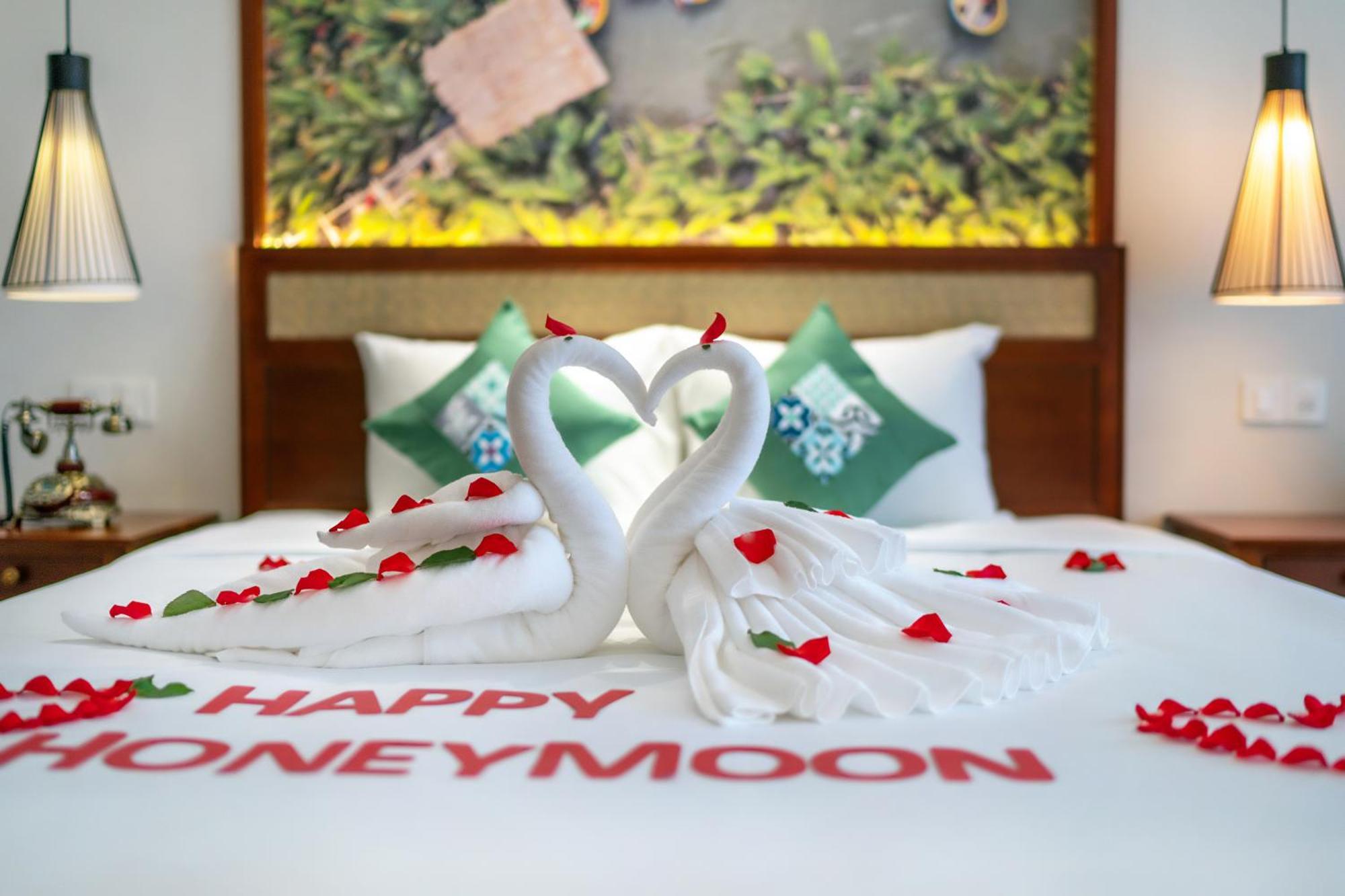 Amina Lantana Hoi An Hotel & Spa エクステリア 写真